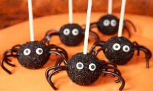 Cake pops o piruletas de arañas para Halloween