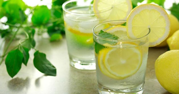 Agua de limón