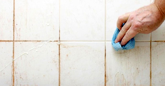 Limpiador casero para las juntas de los azulejos
