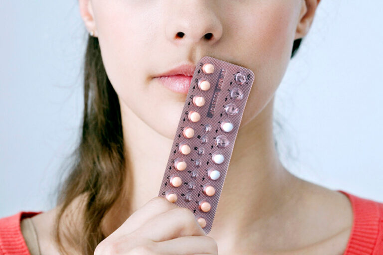 Cuales son los efectos secundarios de los anticonceptivos orales